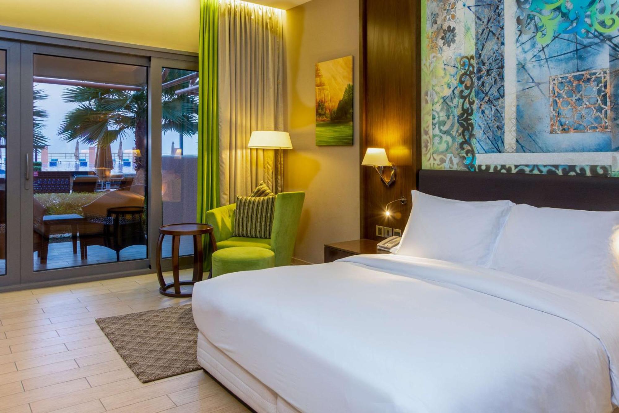 Radisson Blu Hotel & Resort, Sohar Exterior photo Deluxe room